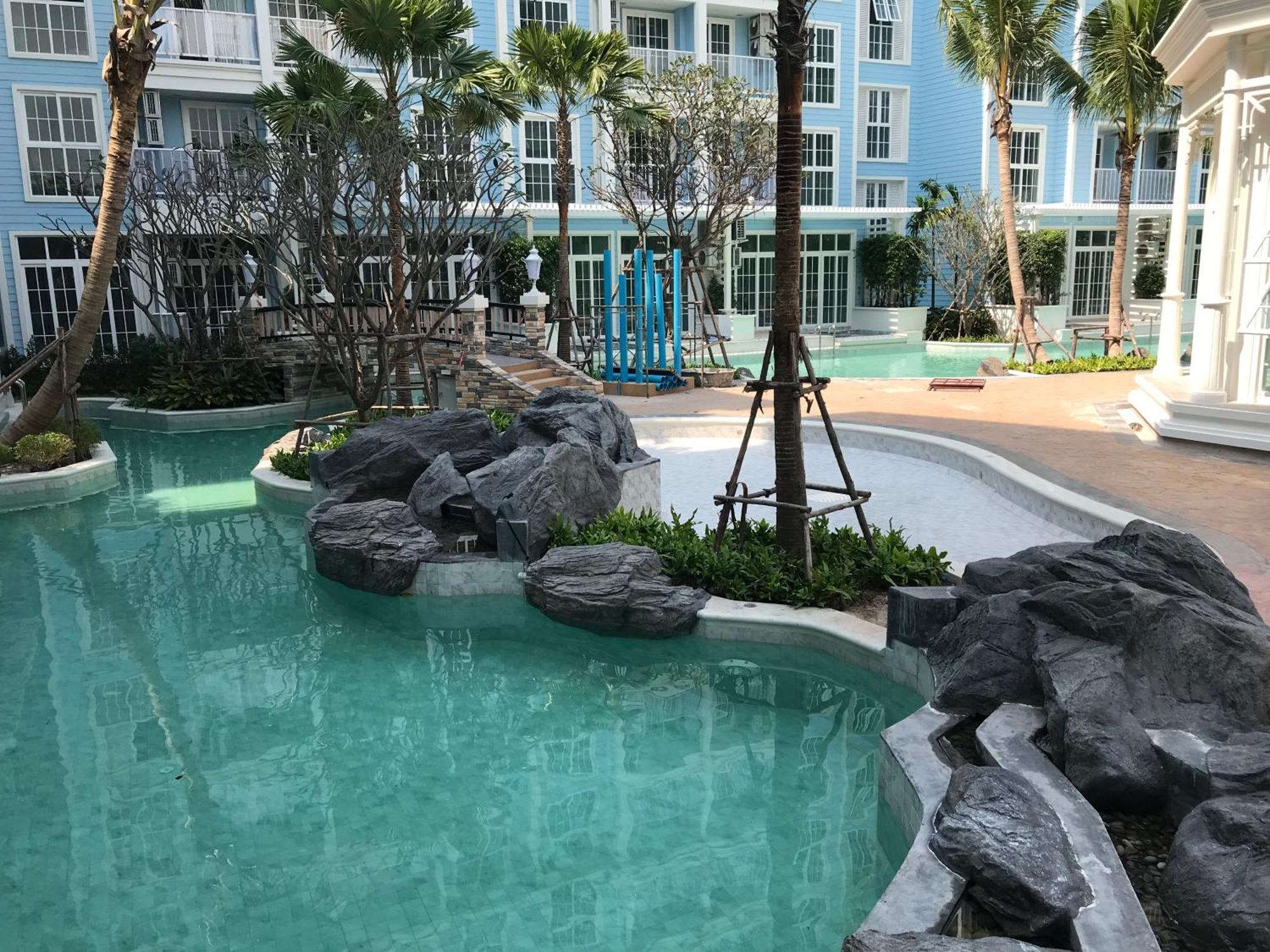 Grand Florida芭提雅带免费游泳池温泉桑拿浴和健身房瑜伽室私家海滩公寓e206 Na Chom Thian Ngoại thất bức ảnh