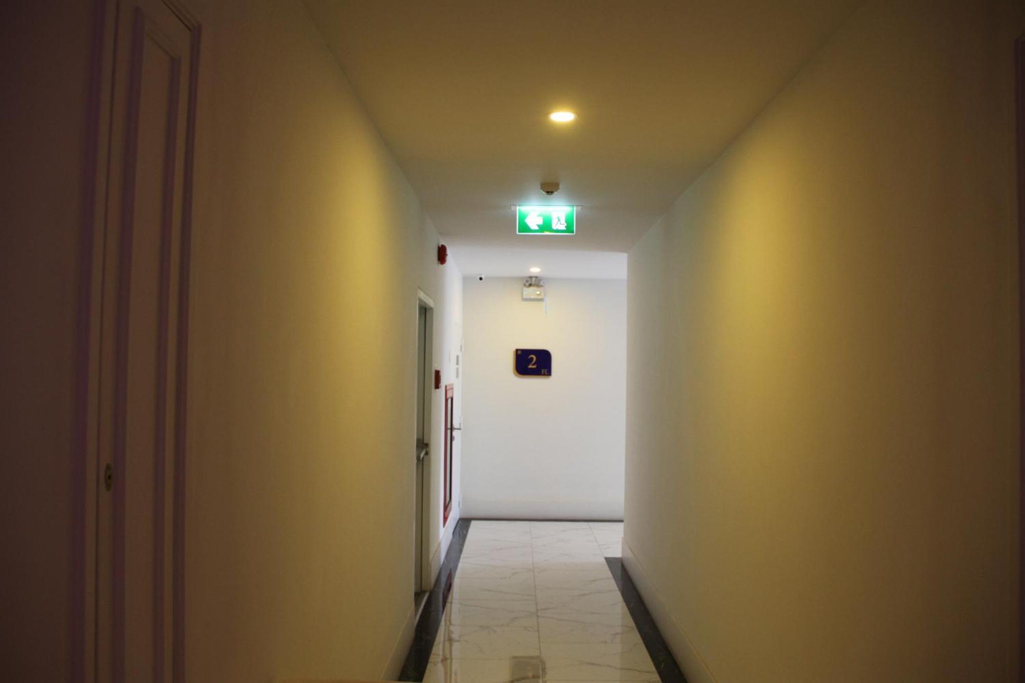 Grand Florida芭提雅带免费游泳池温泉桑拿浴和健身房瑜伽室私家海滩公寓e206 Na Chom Thian Ngoại thất bức ảnh