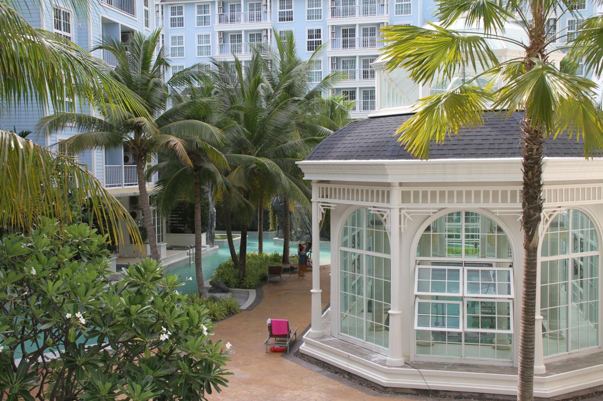 Grand Florida芭提雅带免费游泳池温泉桑拿浴和健身房瑜伽室私家海滩公寓e206 Na Chom Thian Ngoại thất bức ảnh